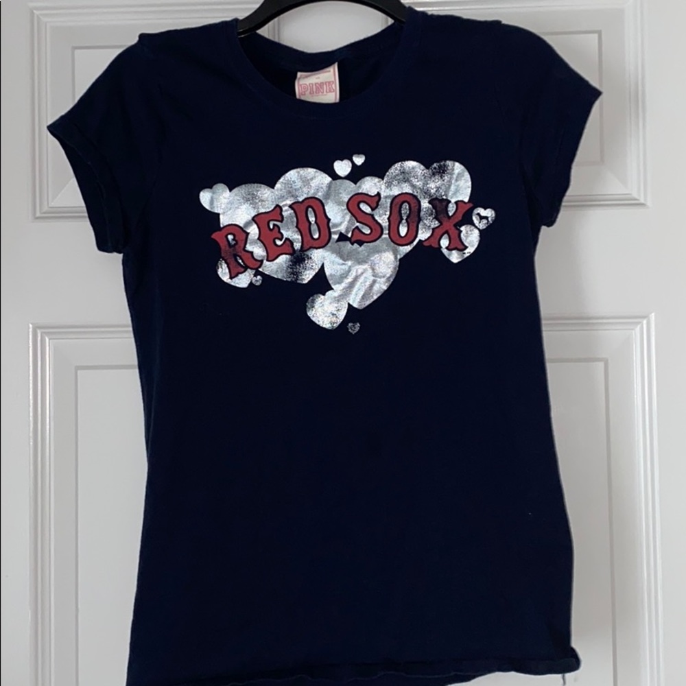 VS Pink Vintage Red Sox T-shirt Large